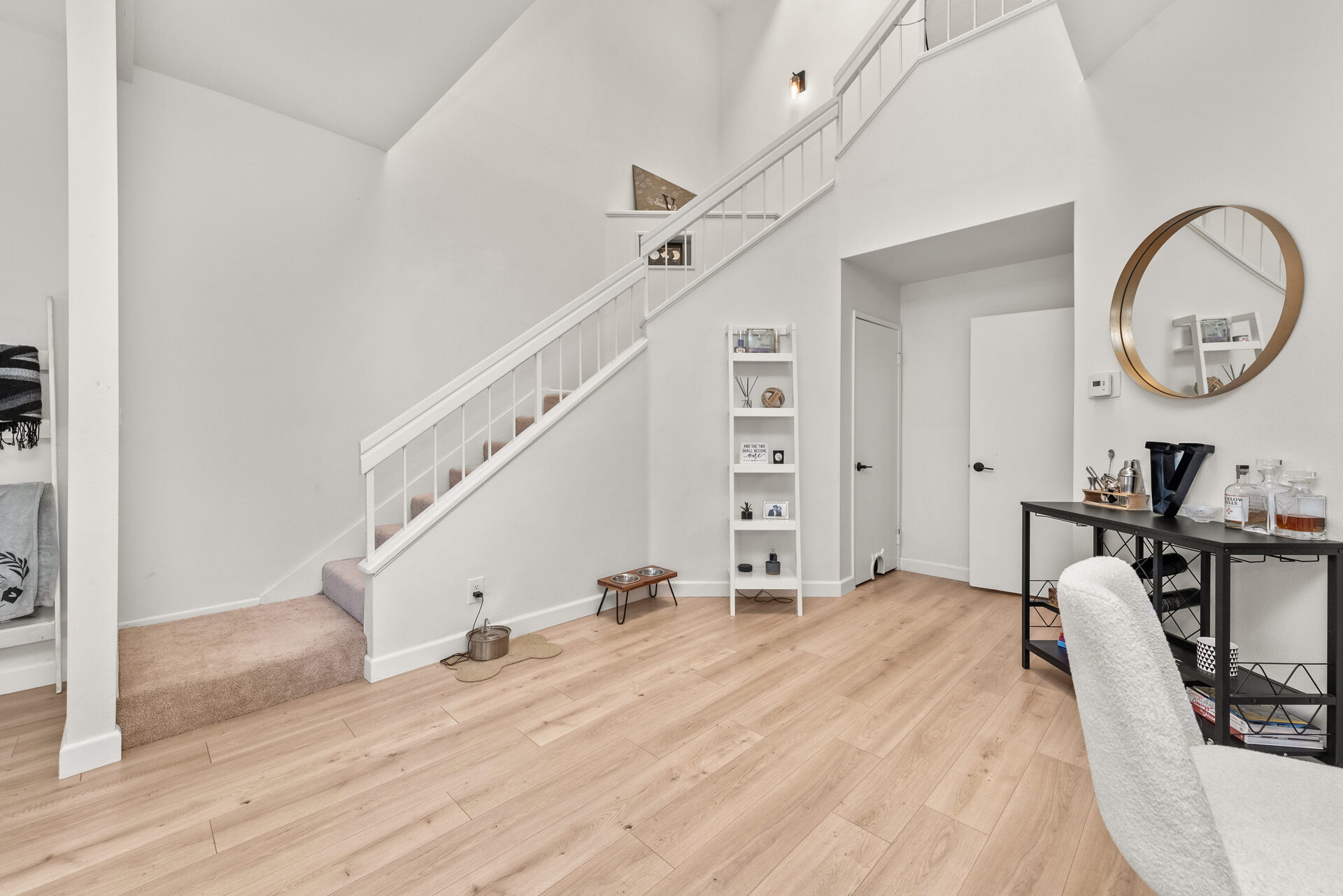 Living area toward the entry